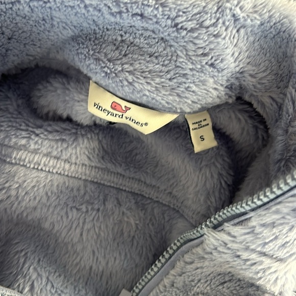 Vineyard Vines Plush Teddy Classic Shep Shirt Size Small NWOT IN Blue Fleece - Picture 8 of 10